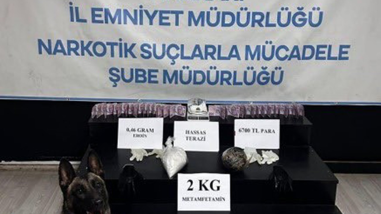 Hakkari’de 26 kilo 530 gram uyuşturucu ele geçirildi
