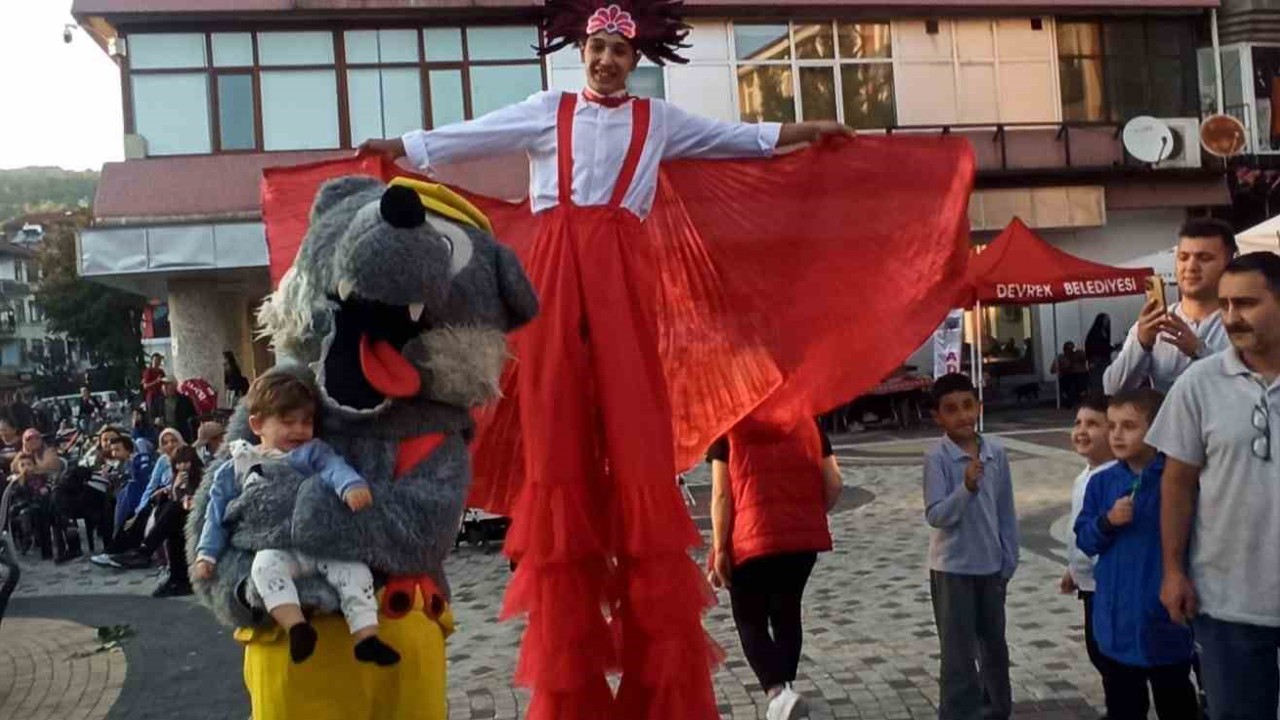 Devrek Belediyesi tarafından sünnet şöleni düzenlendi
