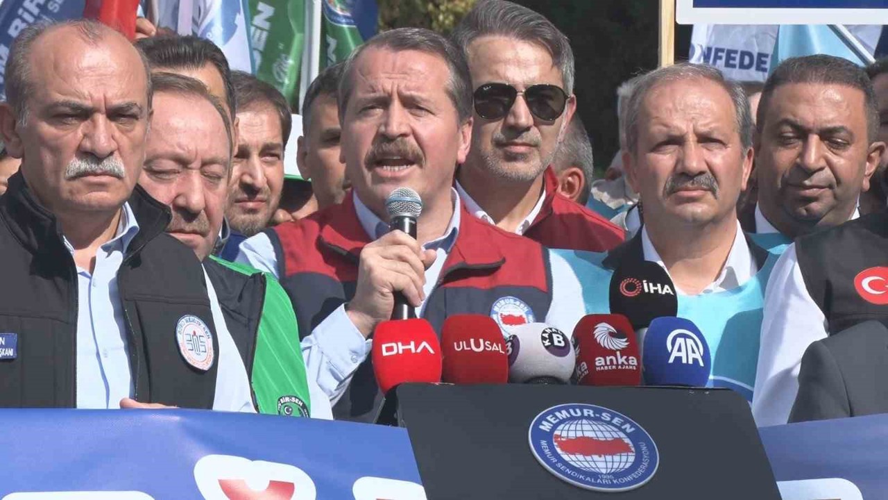 Memur-Sen Genel Başkanı Yalçın: "Yine haklı çıktık demek istemiyoruz, memur hak ettiği ücreti aldı demek istiyoruz"
