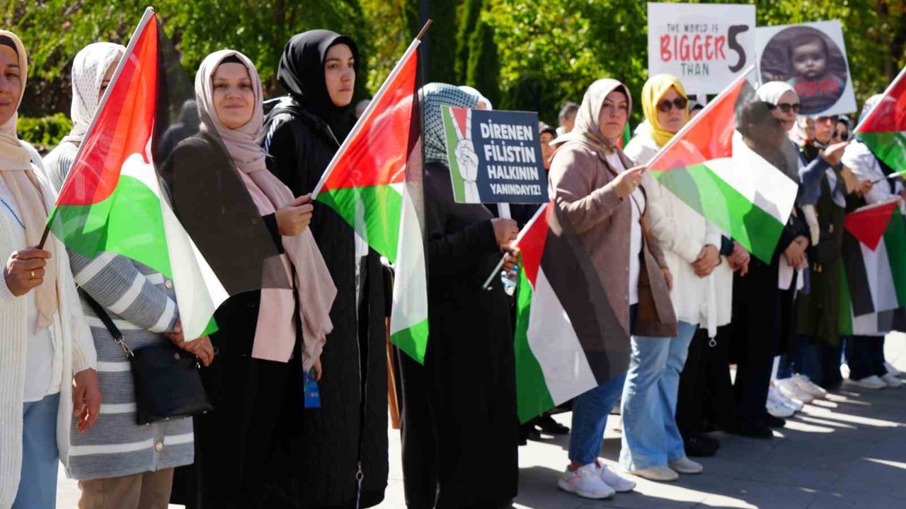 Erzurumlu kadınlardan Gazze’ye destek
