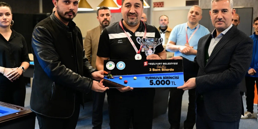Bilardo Turnuvasında ödüller dağıtıldı