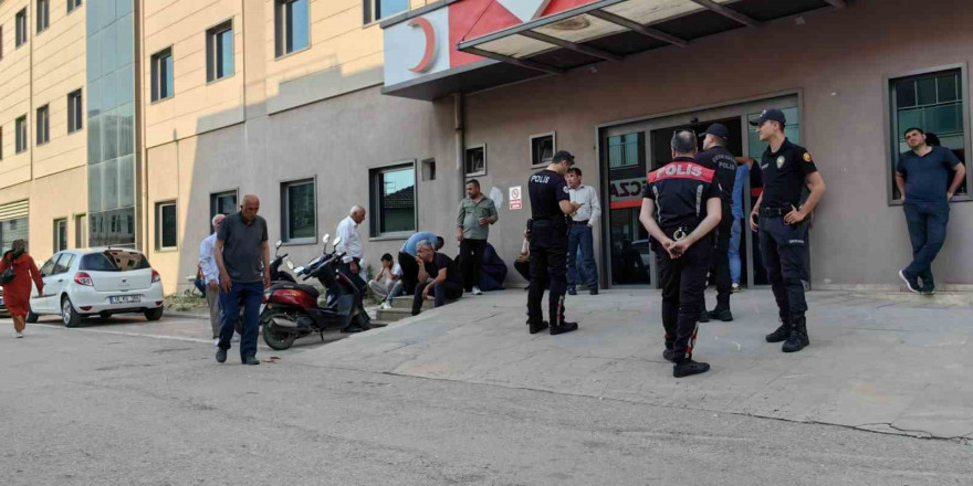 Bursa’da araçta bırakılan 4 yaşındaki çocuk hayatını kaybetti