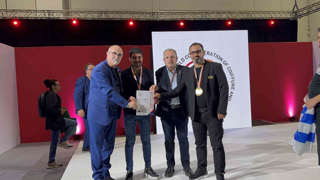 Türk kuaför İngiltere’de dünya sahnesinde
