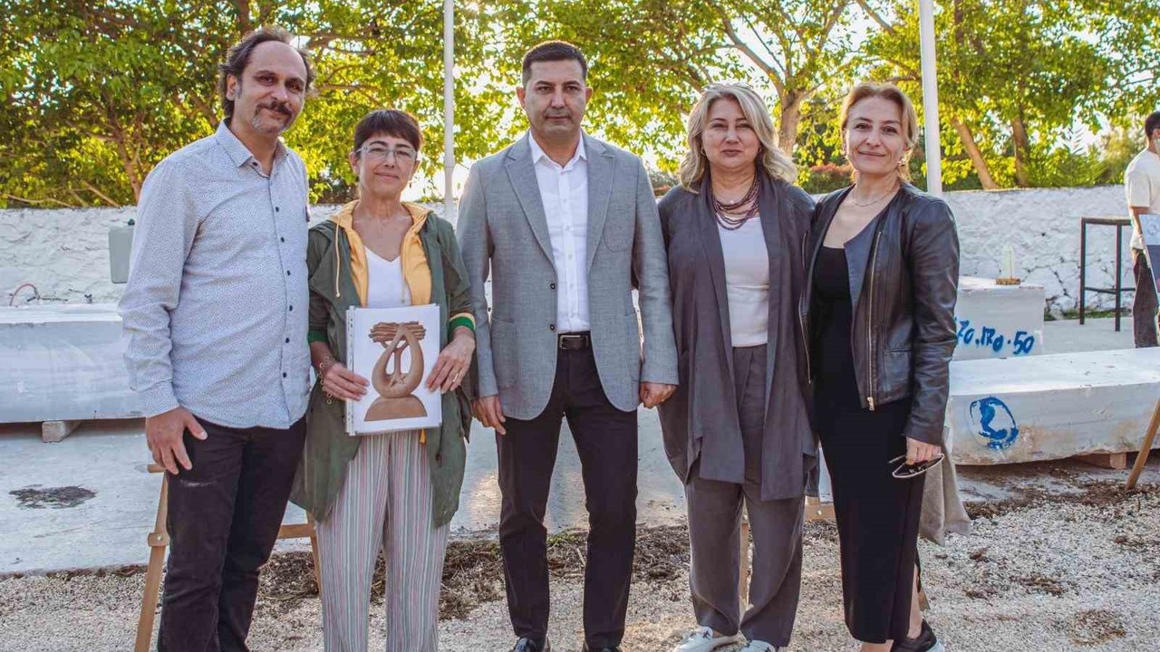 Uluslararası Kuşadası Neopolis Heykel Sempozyumu başladı

