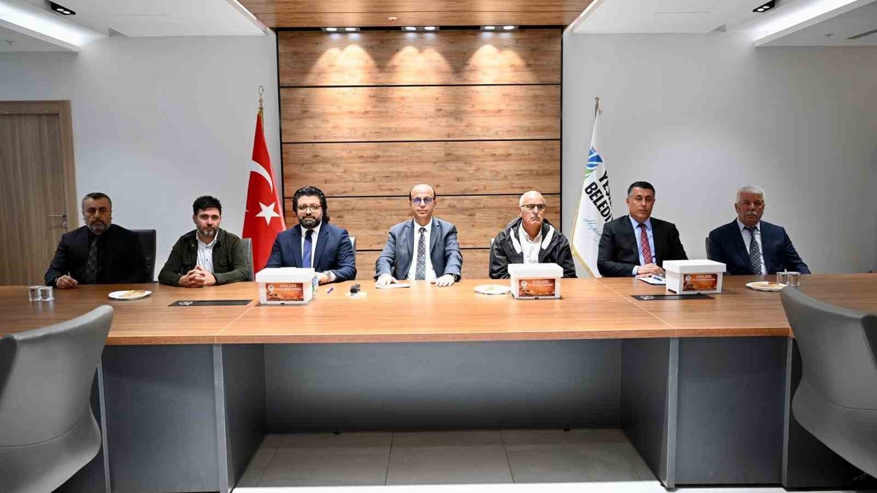 Başkan Geçit, "Ana Arı Yetiştirme" kursunu tamamlayan kursiyerleri ağırladı
