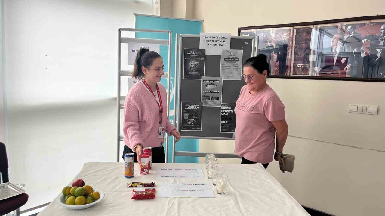 Kaynaşlı’da uygulamalı stant ilgi gördü
