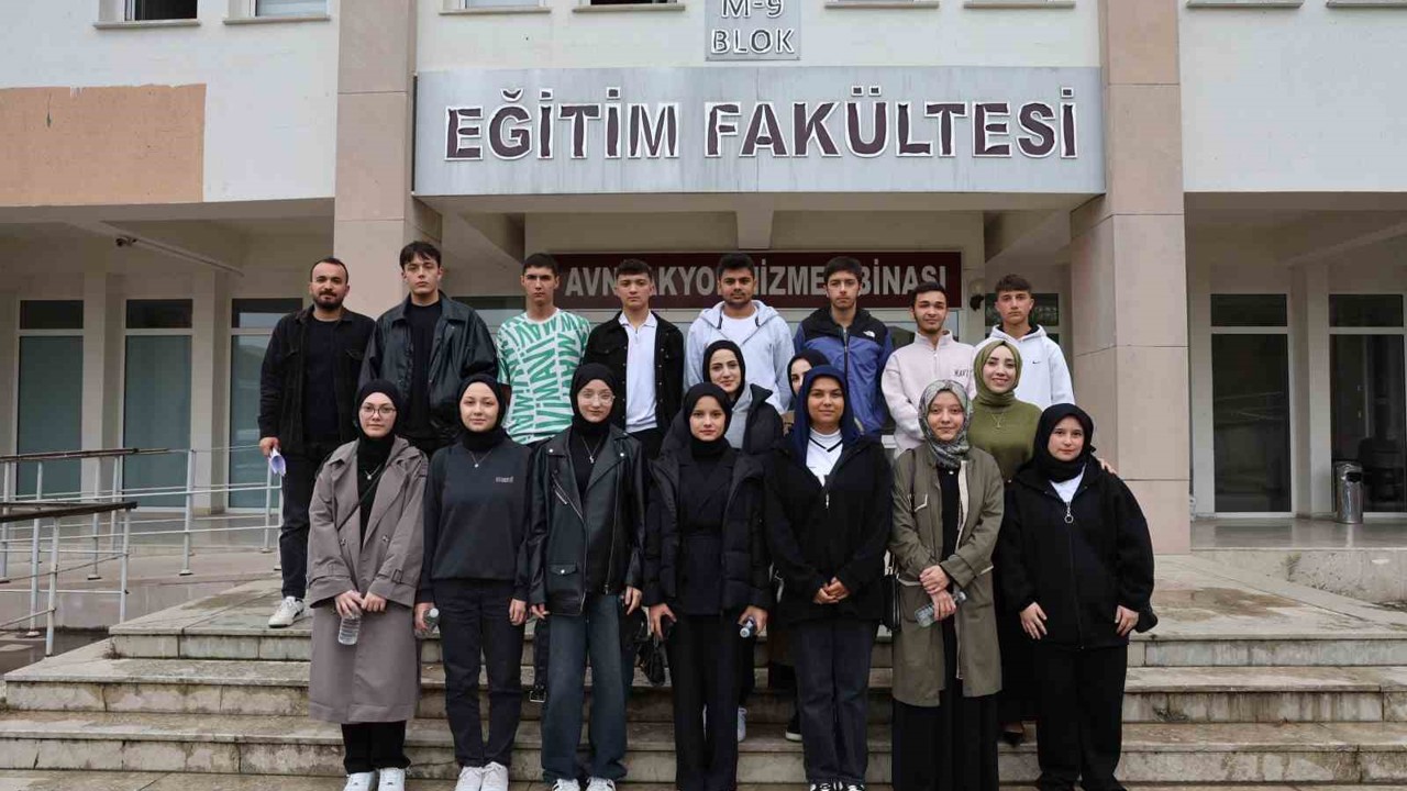 İmam Hatip Lisesi Öğrencileri Düzce Üniversitesi’nde
