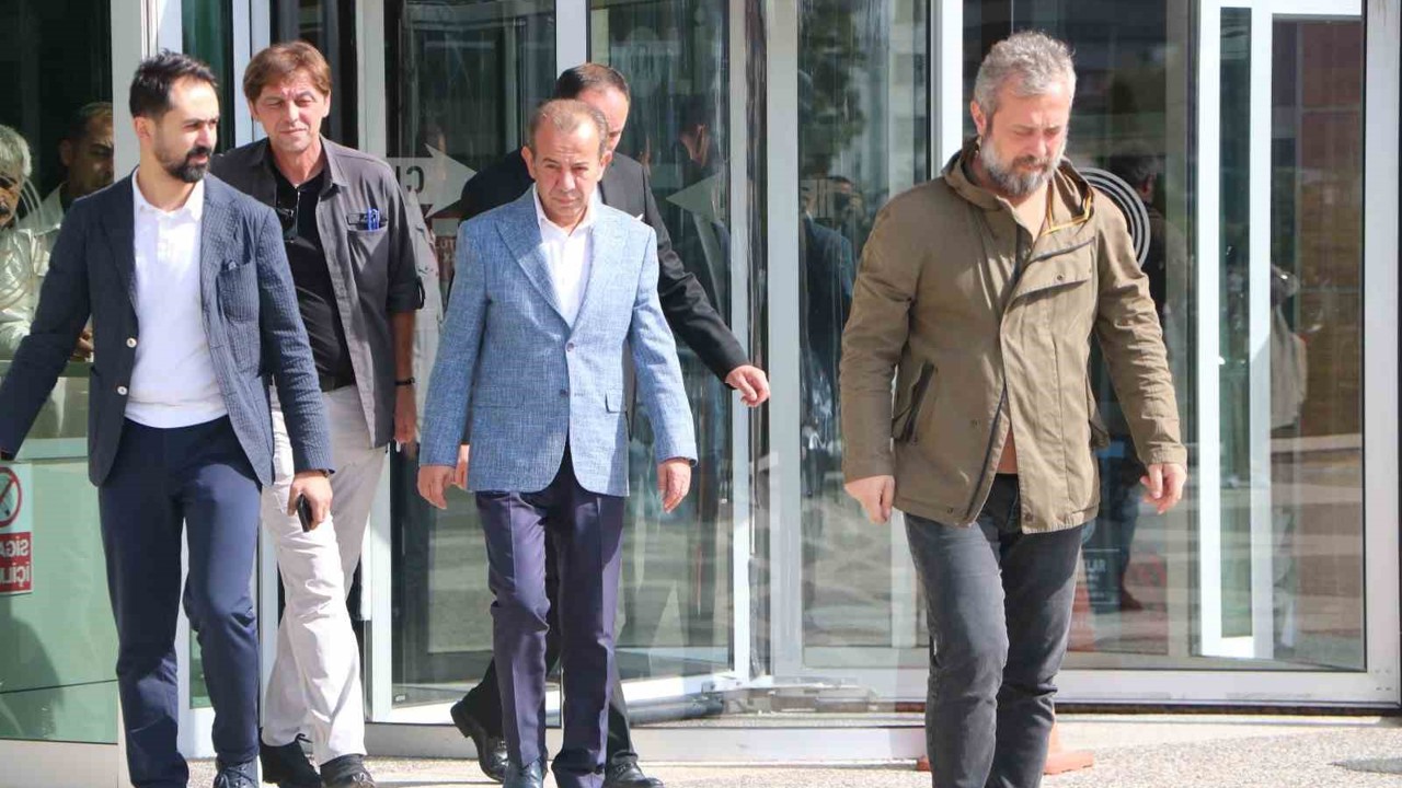 Davası ertelenen Tanju Özcan: "Pişman değilim, bugün olsa yine aynı kararları alırım"
