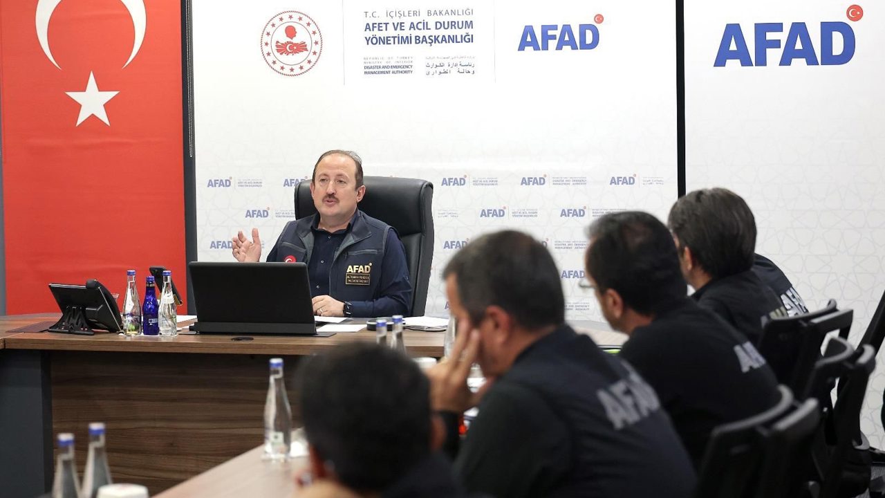 Deprem Bölgelerinde İyileştirme Çalışmaları Sürüyor