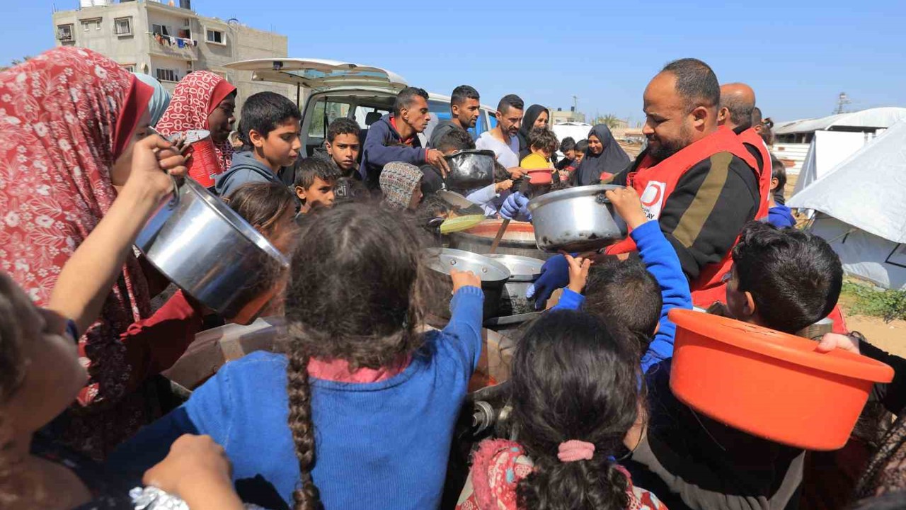 Kızılay Genel Başkanı Yılmaz: "Son 2 yıldır Gazze’de siviller, insanın dayanma sınırlarını zorlayan bir yaşam mücadelesi veriyor"
