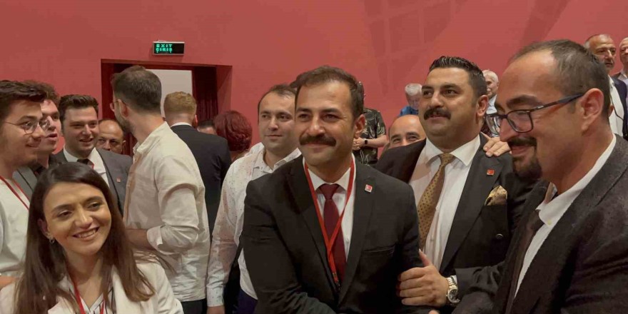 CHP Eskişehir İl Başkanı Av. Talat Yalaz oldu