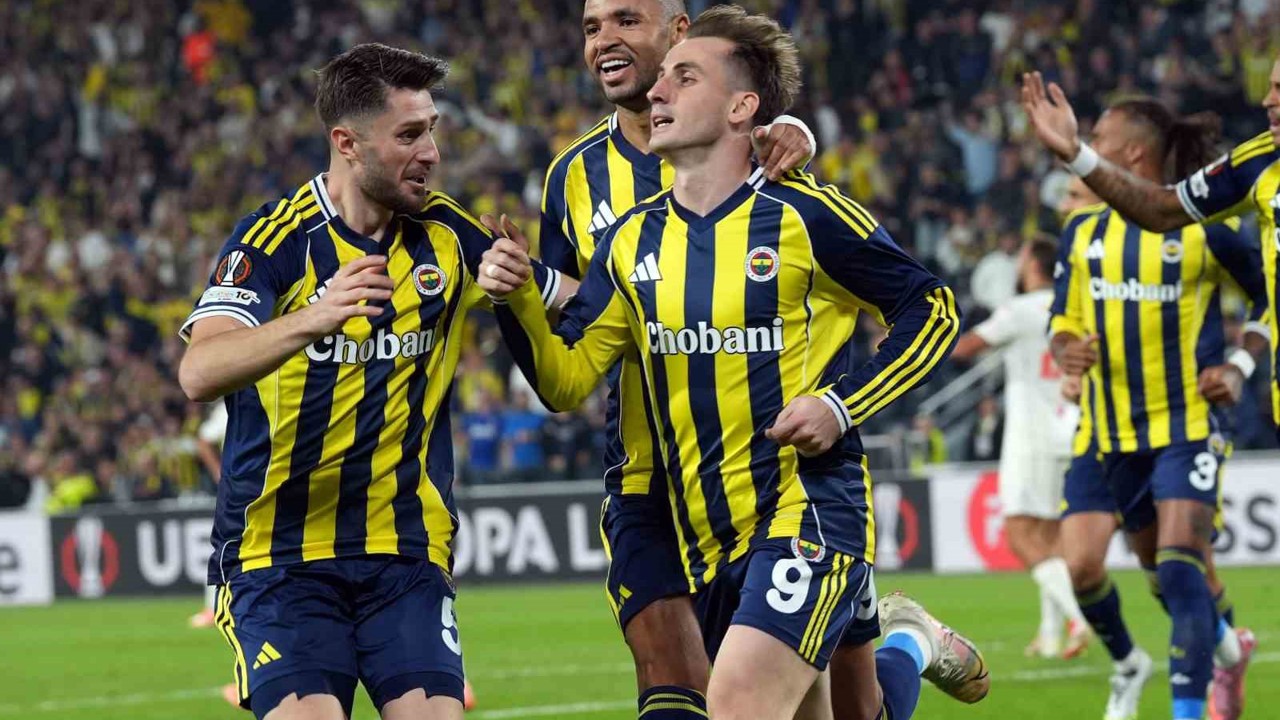 UEFA Avrupa Ligi: Fenerbahçe: 2 - Nice: 1 (İlk yarı)

