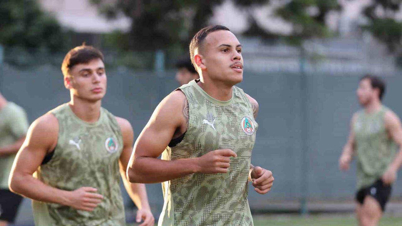 Alanyaspor’da Başkent mesaisi başladı
