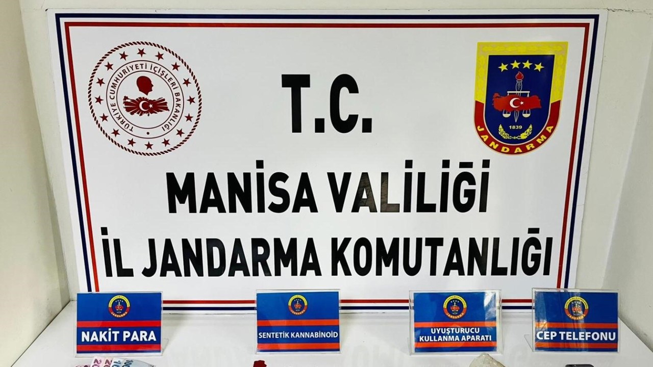 Üzüm bağına saklanan şüpheliden uyuşturucu çıktı
