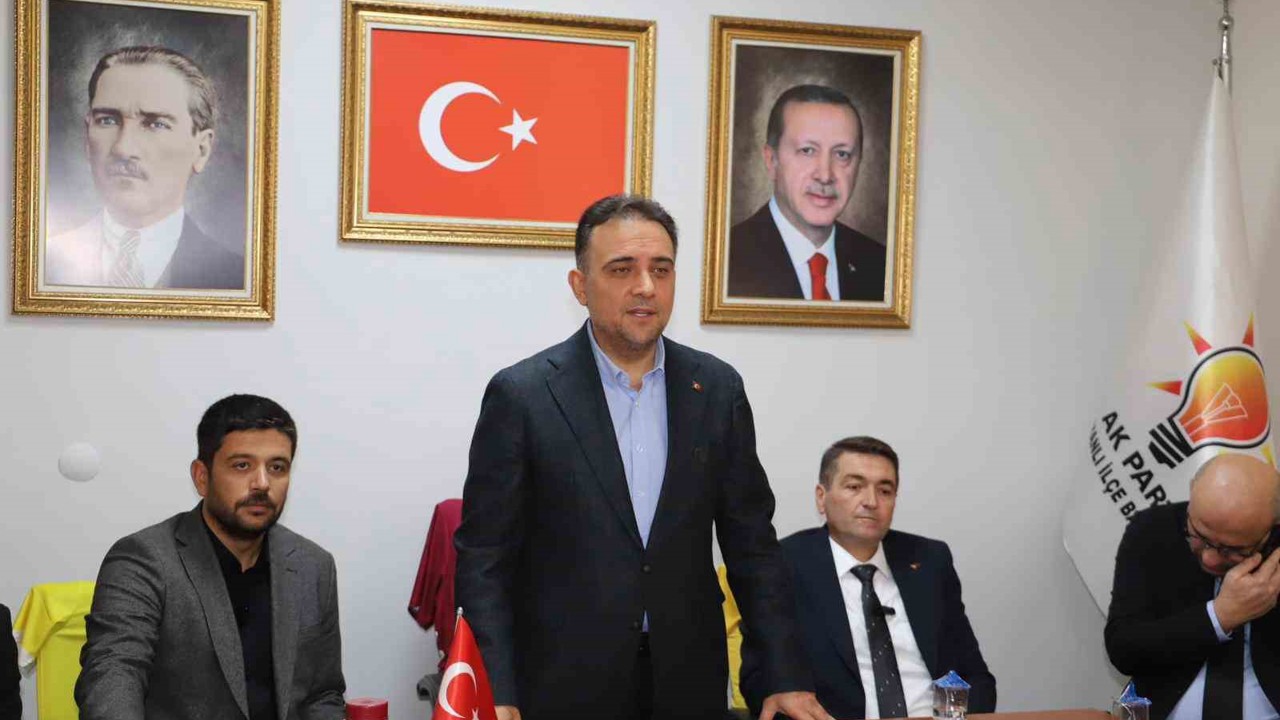 AK Parti’li Baybatur Saruhanlı’da Belen yolu ve yeni hastane hakkında konuştu
