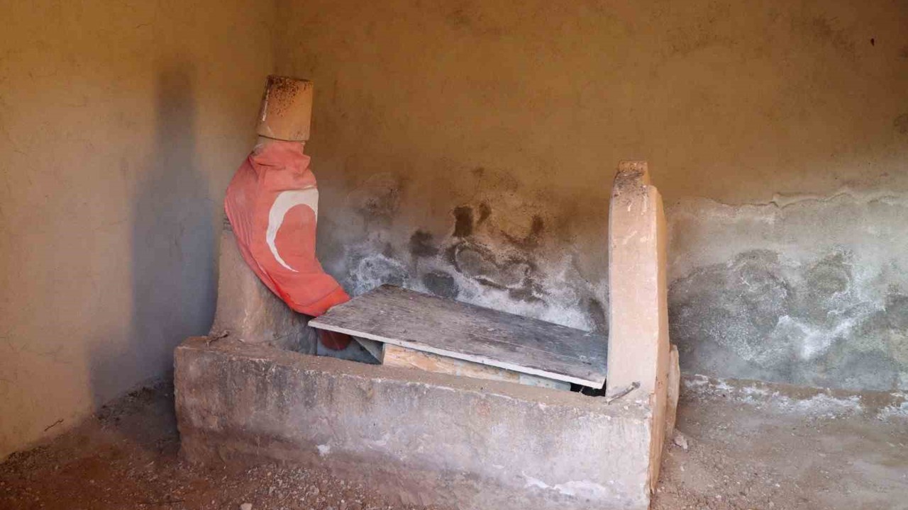 Şehit mezarları tahrip edildi, savcılık soruşturma başlattı
