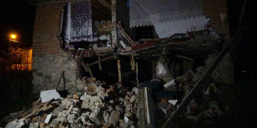 Depremden etkilenen Yozgat’ta 200’ün üzerinde ev ve ahırda hasar oluştu