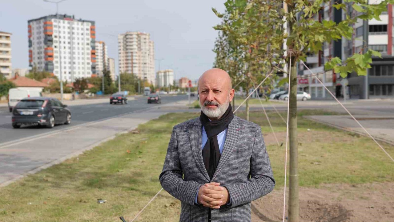 Başkan Çolakbayrakdar: Kocasinan’ı yeşille donatıyoruz"
