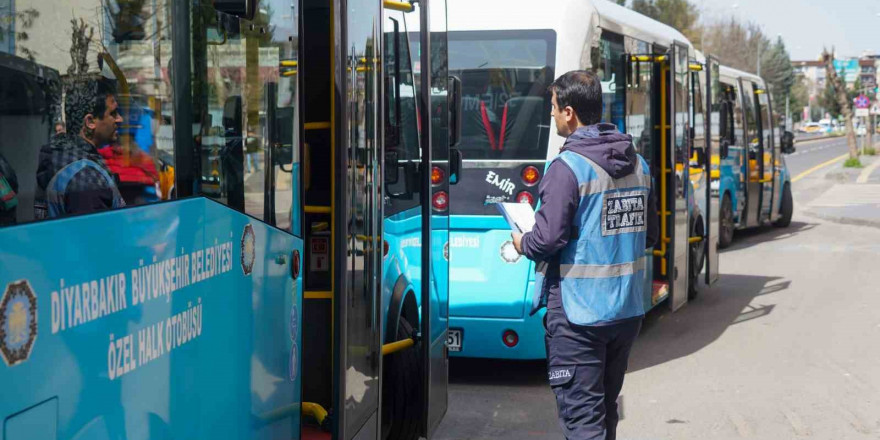 Diyarbakır’da zabıtadan toplu taşıma araçlarına abonman kart denetimi