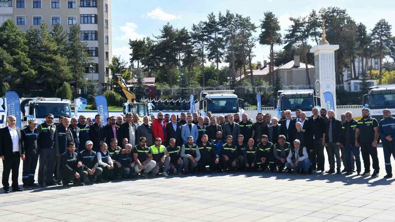 Yakutiye Belediyesi araç filosunu güçlendirdi
