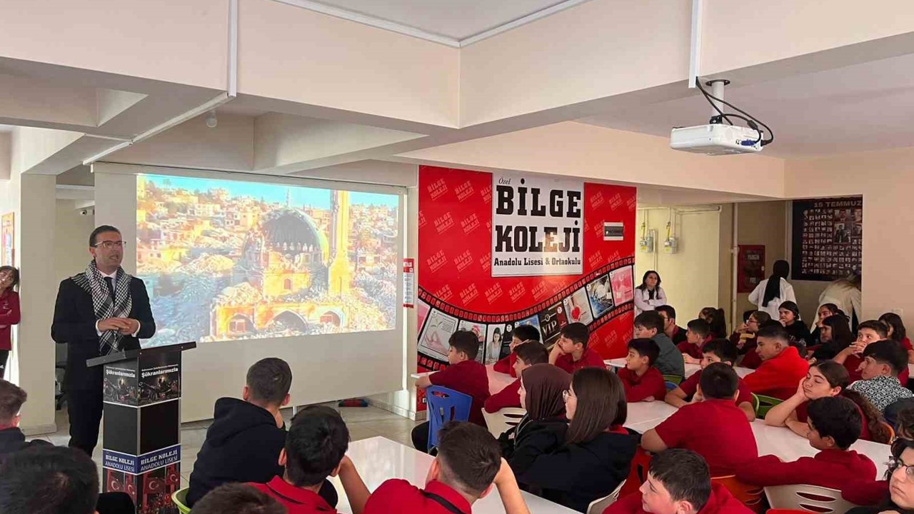 Bilge koleji öğrencilerinden Filistin’e destek: ‘mavi kurdele’ etkinliği
