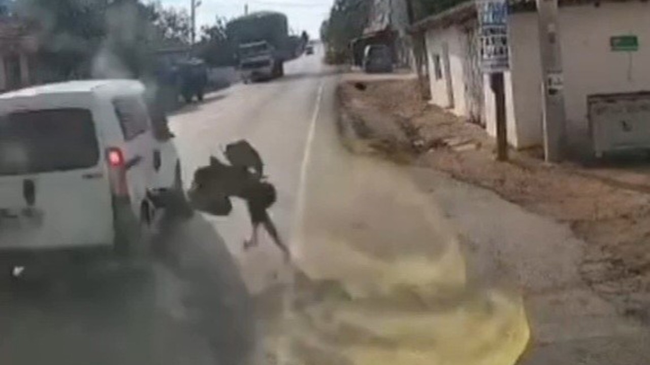 Tekirdağ’da hafif ticari araç çocuğa çarptı
