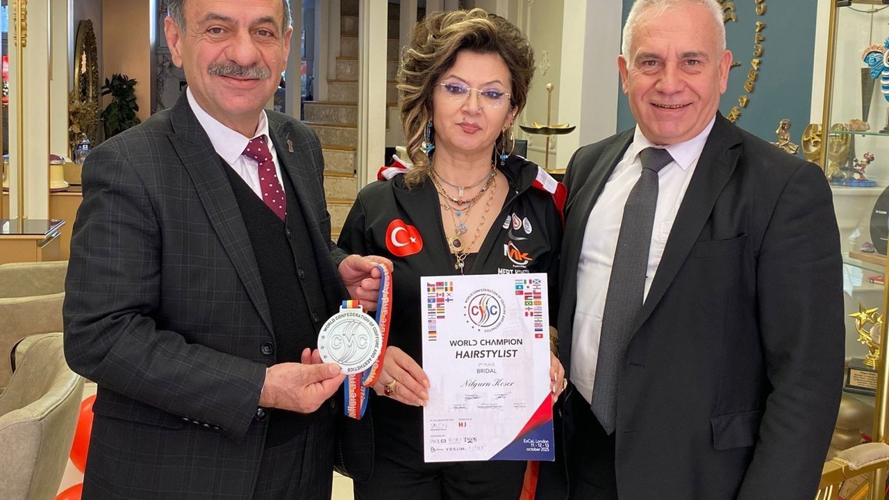 Dünya 2.’si kadın kuaför Denizli’nin gururu oldu
