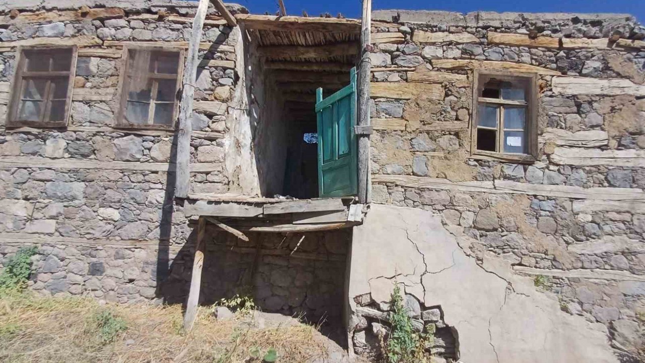 Tunceli’de hak sahipliği skandalı: Ahırları ev gibi, yıkılmış evleri varmış gibi göstermişler
