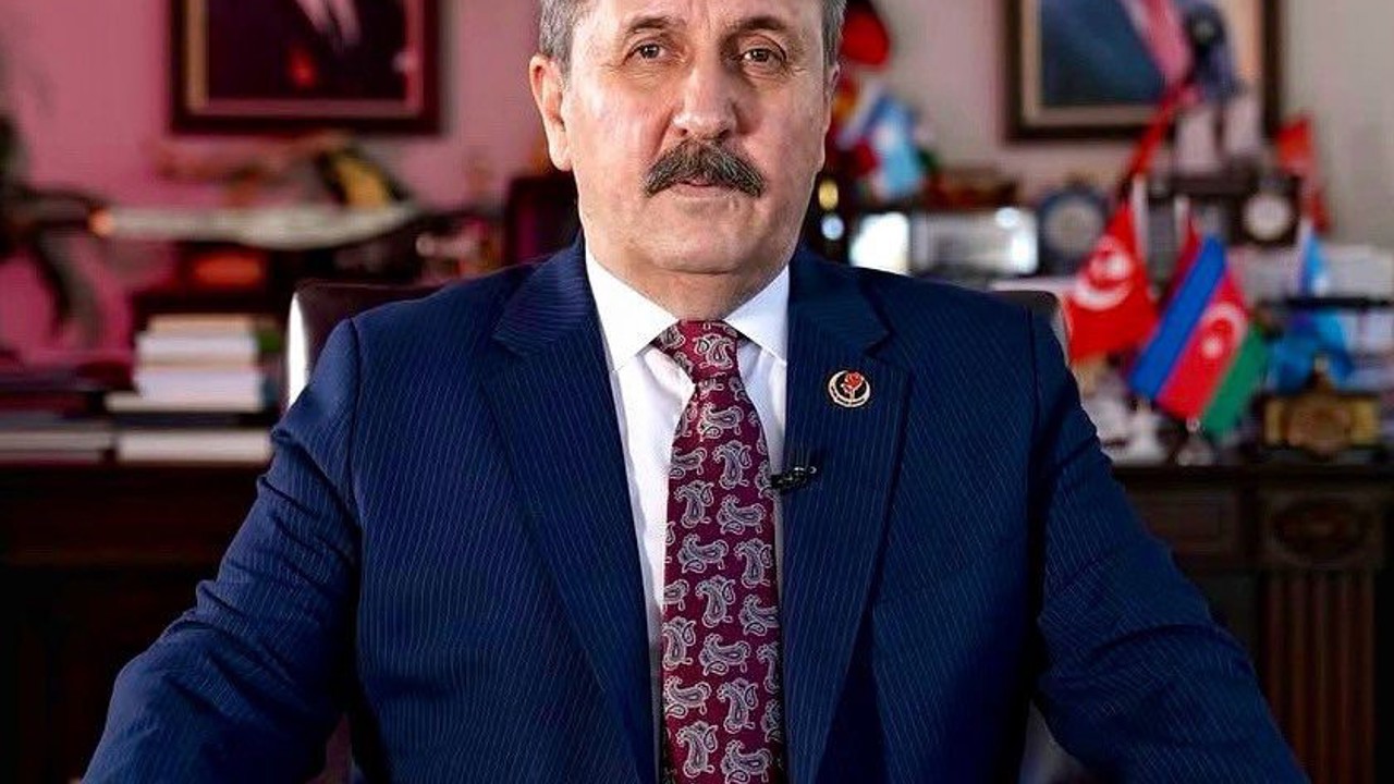 Destici’den kazada yaralanan Milletvekili Gürcan’a geçmiş olsun mesajı
