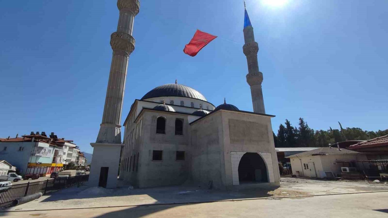 Osmanlı mimarisinin izlerini taşıyan caminin yüzde 80’ni tamamlandı
