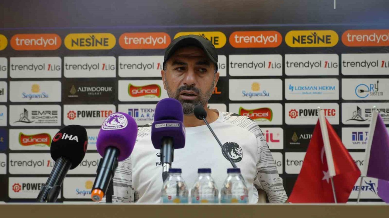 Sedat Ağçay: "Hak ettiğimiz 3 puanı alamadık"

