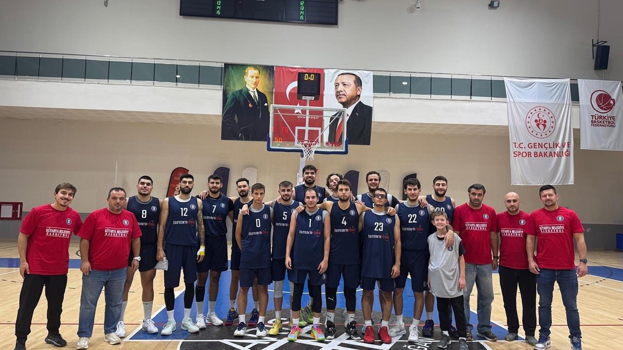Kütahya Belediyespor Basketbol Takımı, ilk hazırlık karşılaşmasında galip
