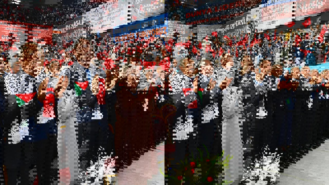 Bakan Murat Kurum: “Deprem Bölgesinde Saatte 23, Günde 550 Yuva İnşa Ediyoruz”