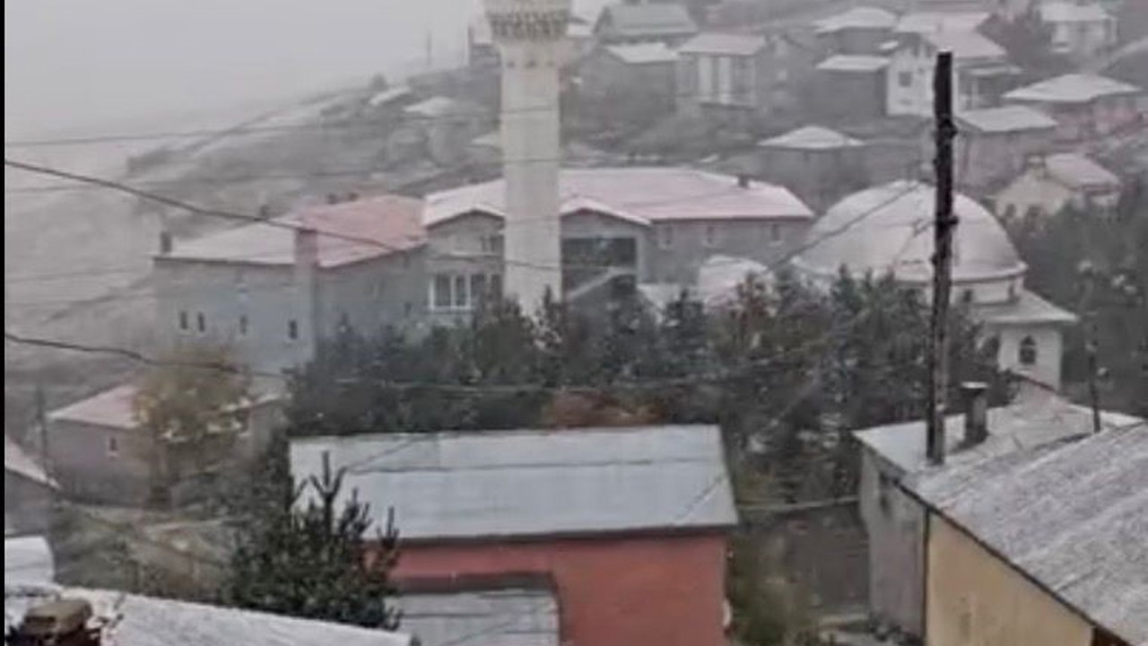 Giresun yaylaları beyaza büründü
