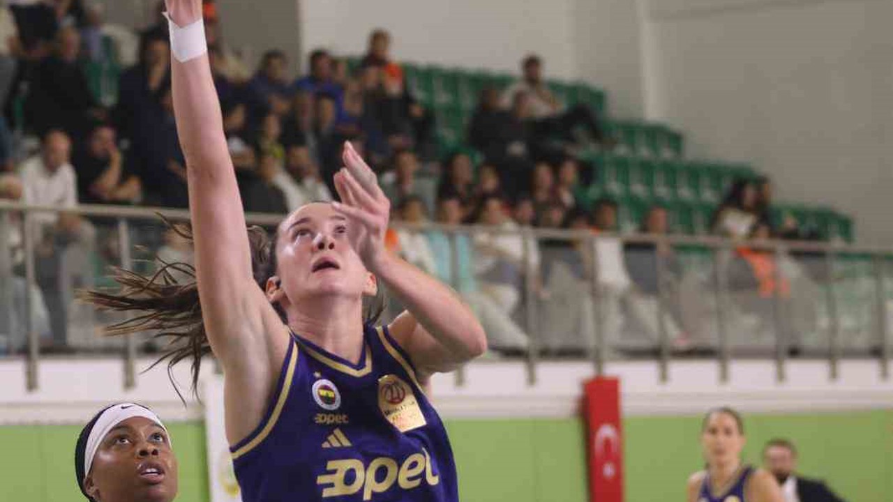 Kadınlar Basketbol Süper Ligi: OGM Ormanspor: 62 - Fenerbahçe: 80
