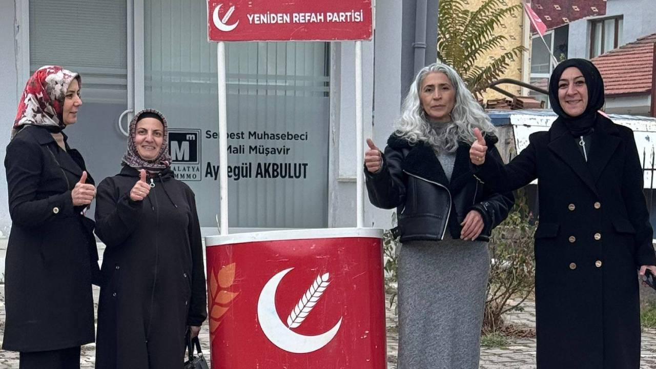 Malatya’da vatandaşlarla sürekli irtibat halinde olan Yeniden Refah Partisi İl K