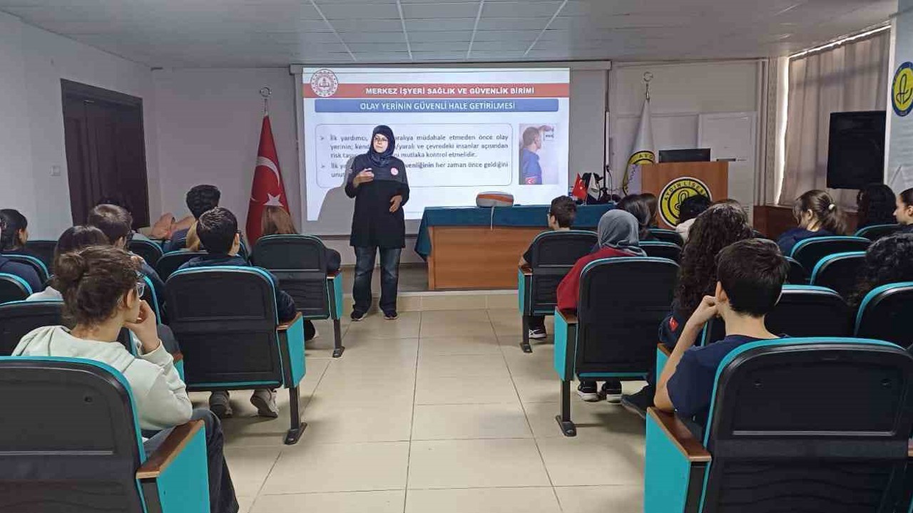 Lise öğrencilerine ilkyardım semineri
