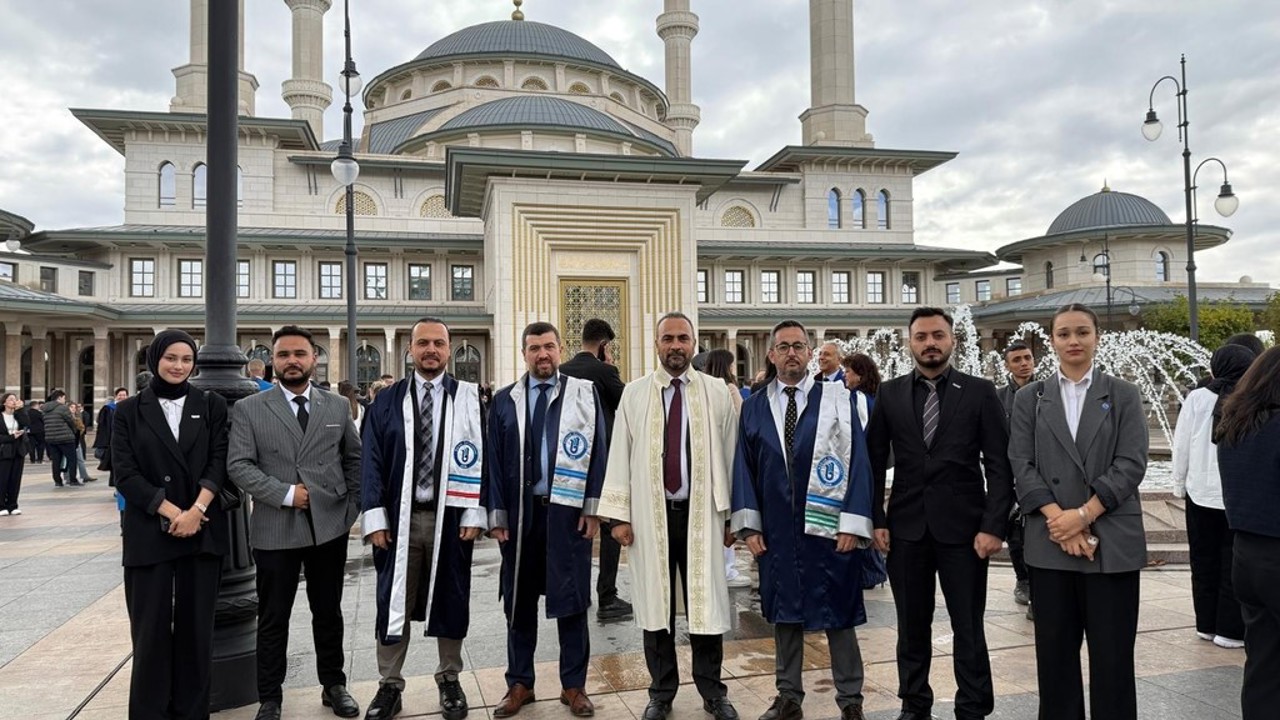 BARÜ Rektörü Akkaya Akademik Yıl açılış törenine katıldı
