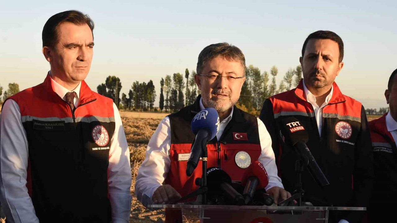 Tarım ve Orman Bakanı Yumaklı: "Geçen yıl 32,6 milyar dolar tarım ihracatı gerçekleştirdik"
