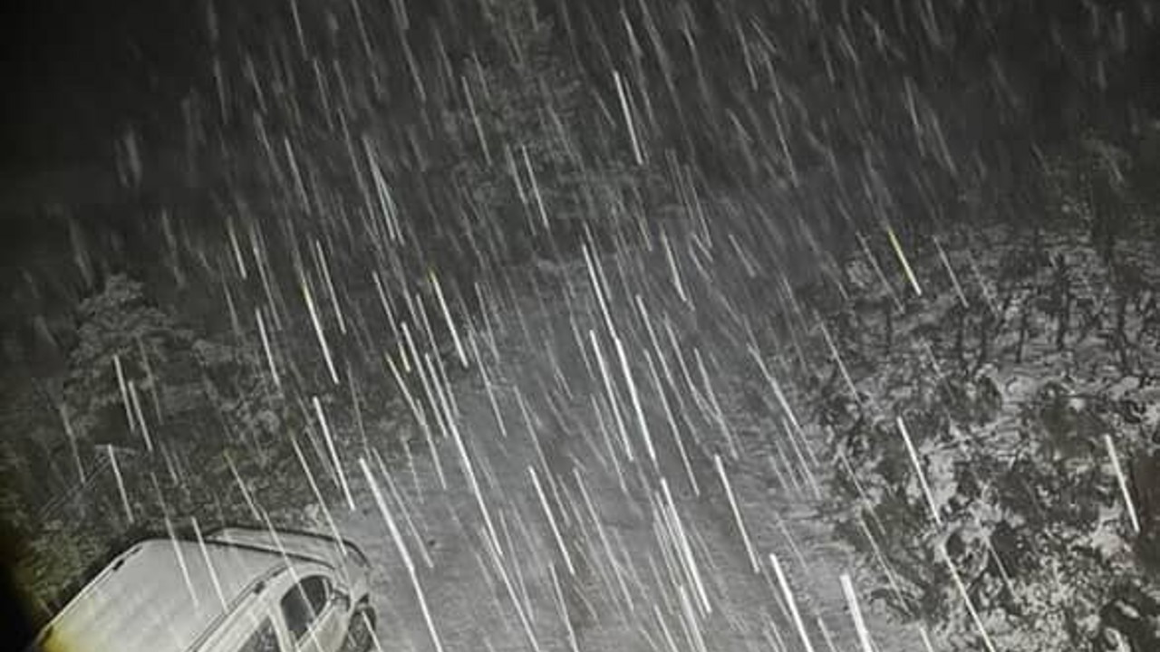 Bolu’nun yüksek kesimlerine kar yağdı
