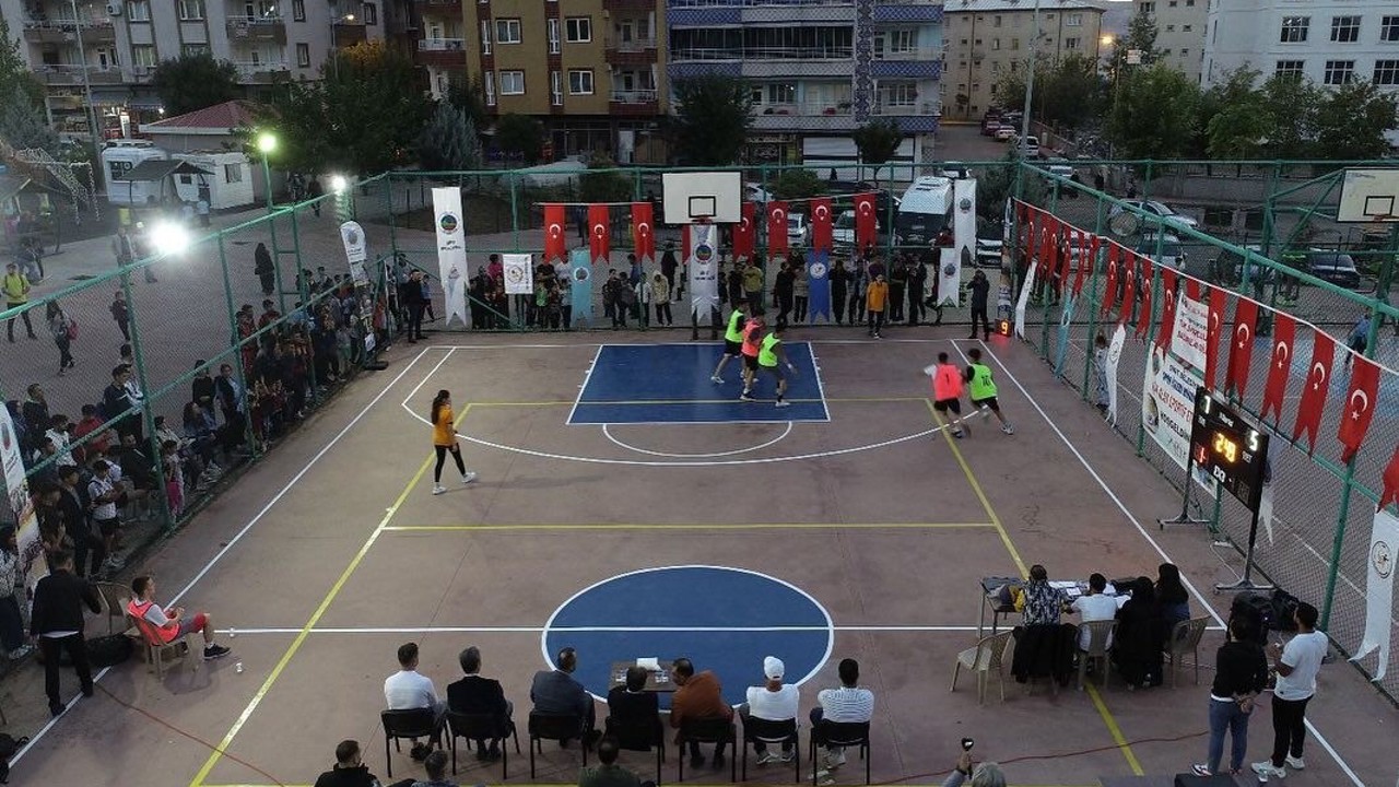Siirt’te "3x3 Sokak Basketbolu Turnuvası" için geri sayım başladı
