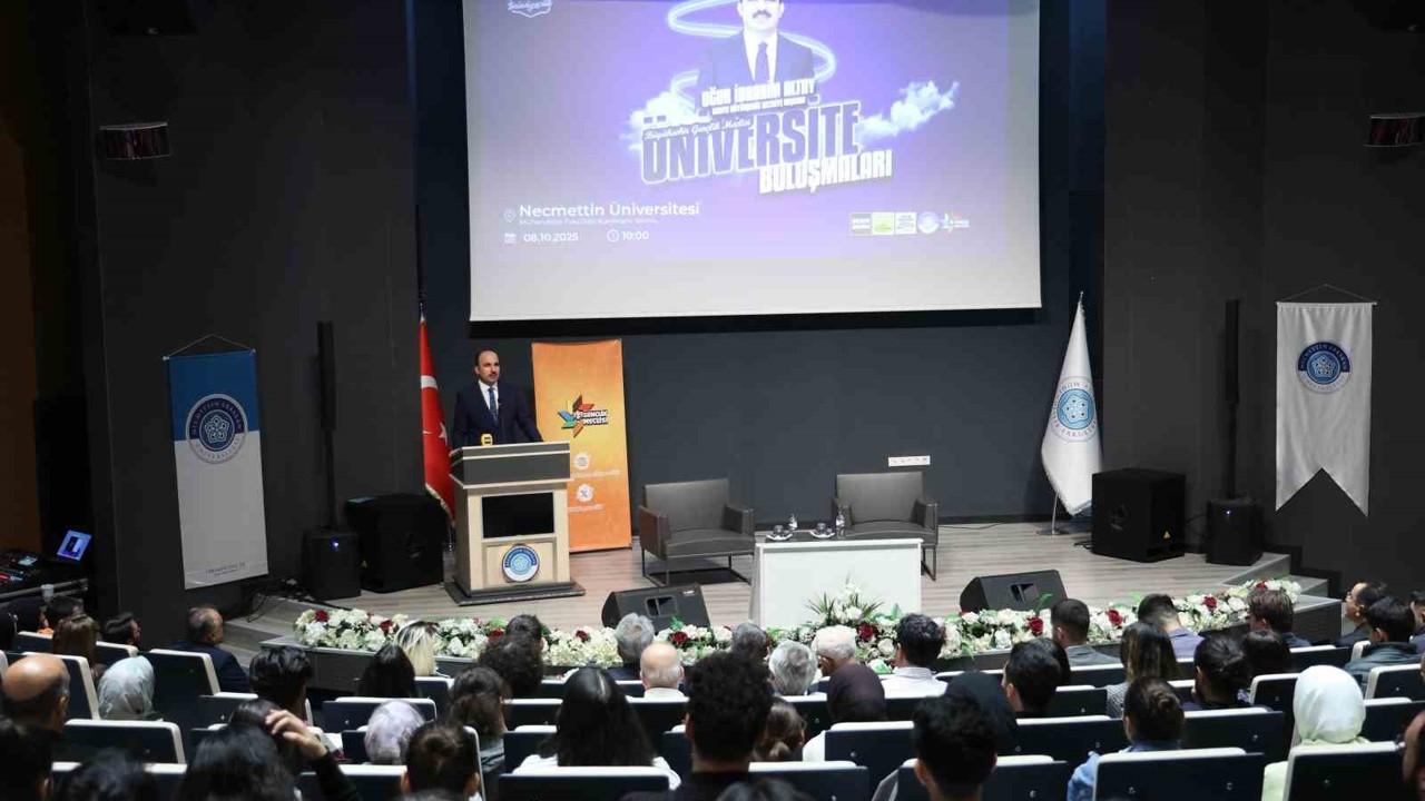 Başkan Altay: "Ülkemizin geleceğine imza atacak bir nesil yetiştirmek için çaba sarf ediyoruz"
