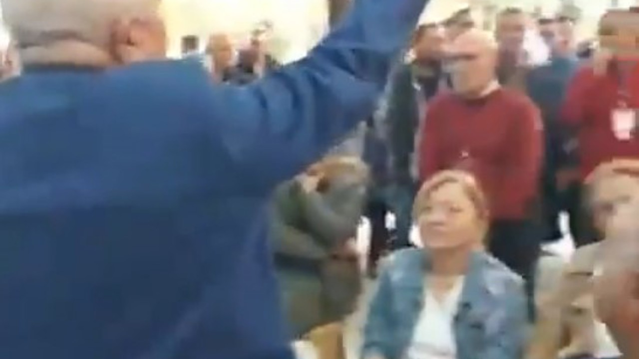 Giresun’da CHP kongresinde gerginlik
