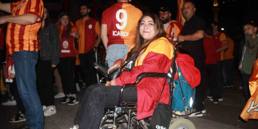Galatasaray taraftarları Ordu’da şampiyonluğu coşkuyla kutladı