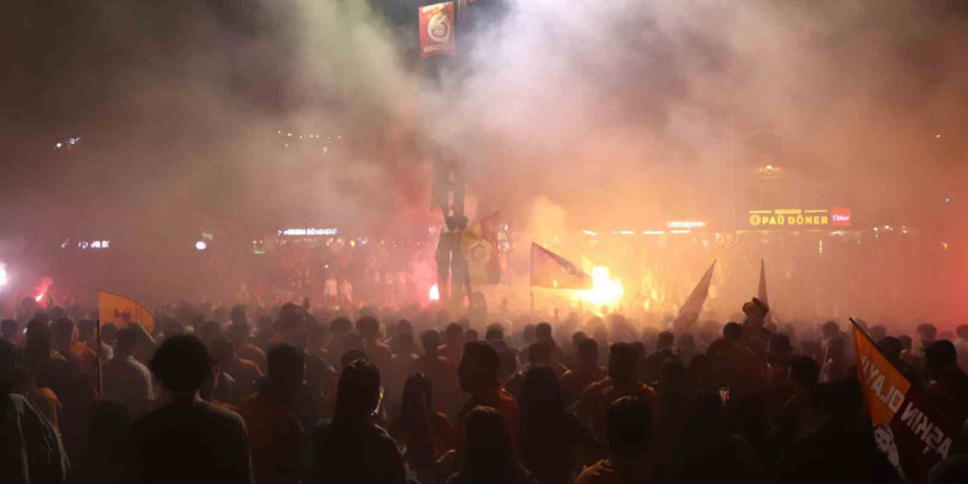 Galatasaray’ın 24. şampiyonluğu Denizli’de coşkuyla kutlandı