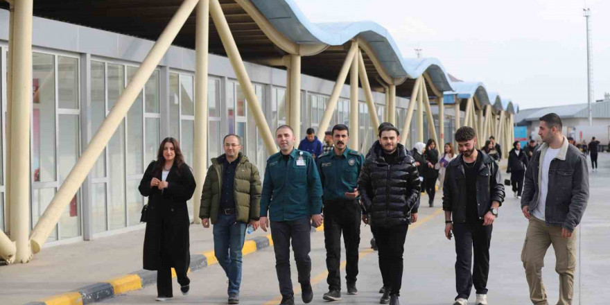 Iğdır Üniversitesi öğrencilerinden Dilucu Sınır Kapısı’na teknik gezi