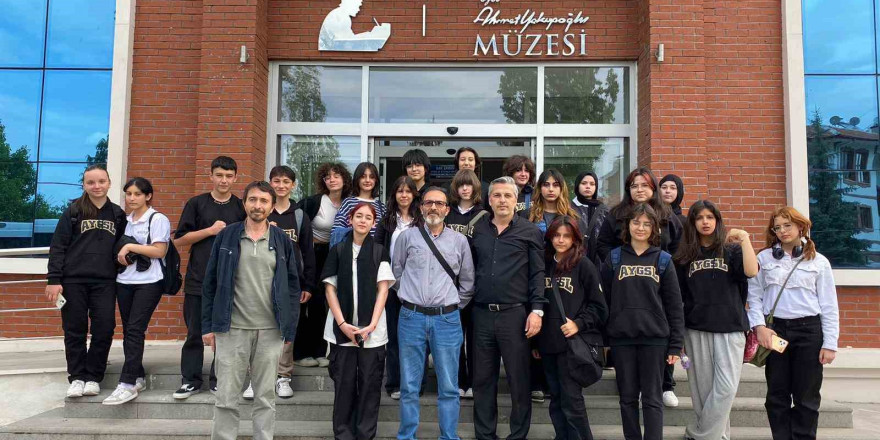 Kütahya Ahmet Yakupoğlu Güzel Sanatlar Lisesi öğrencileri “Bahar Nefesi Çalıştayı”nda