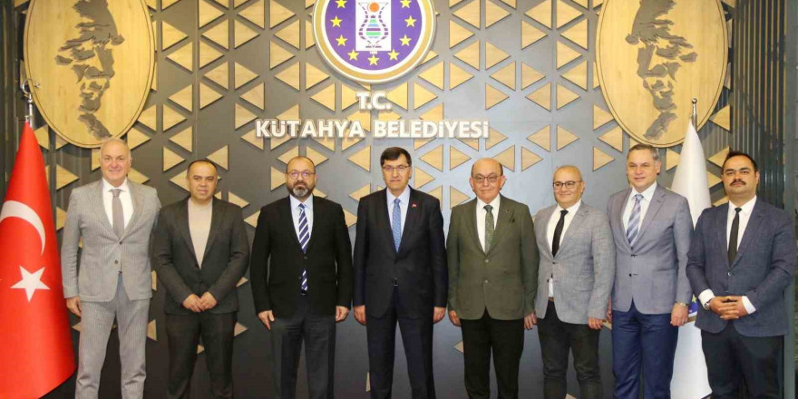 Kütahya OSB yönetimi, Belediye Başkanı Eyüp Kahveci’yi ziyaret etti