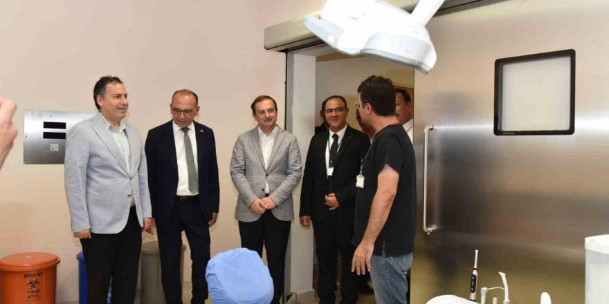 Manisa’da kamuya bağlı ilk implant merkezi Turgutlu’da hizmete girdi