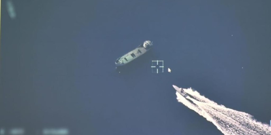 Mavi vatanın yeni koruyucusu 'Albatros' kamikaze İDA test atışından başarıyla geçti